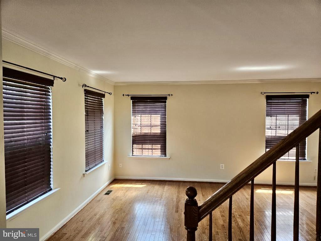 PEMBROOKE - Residential Lease