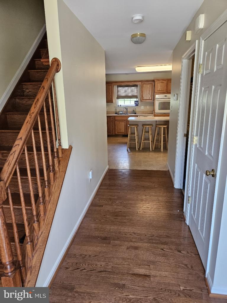 PEMBROOKE - Residential Lease