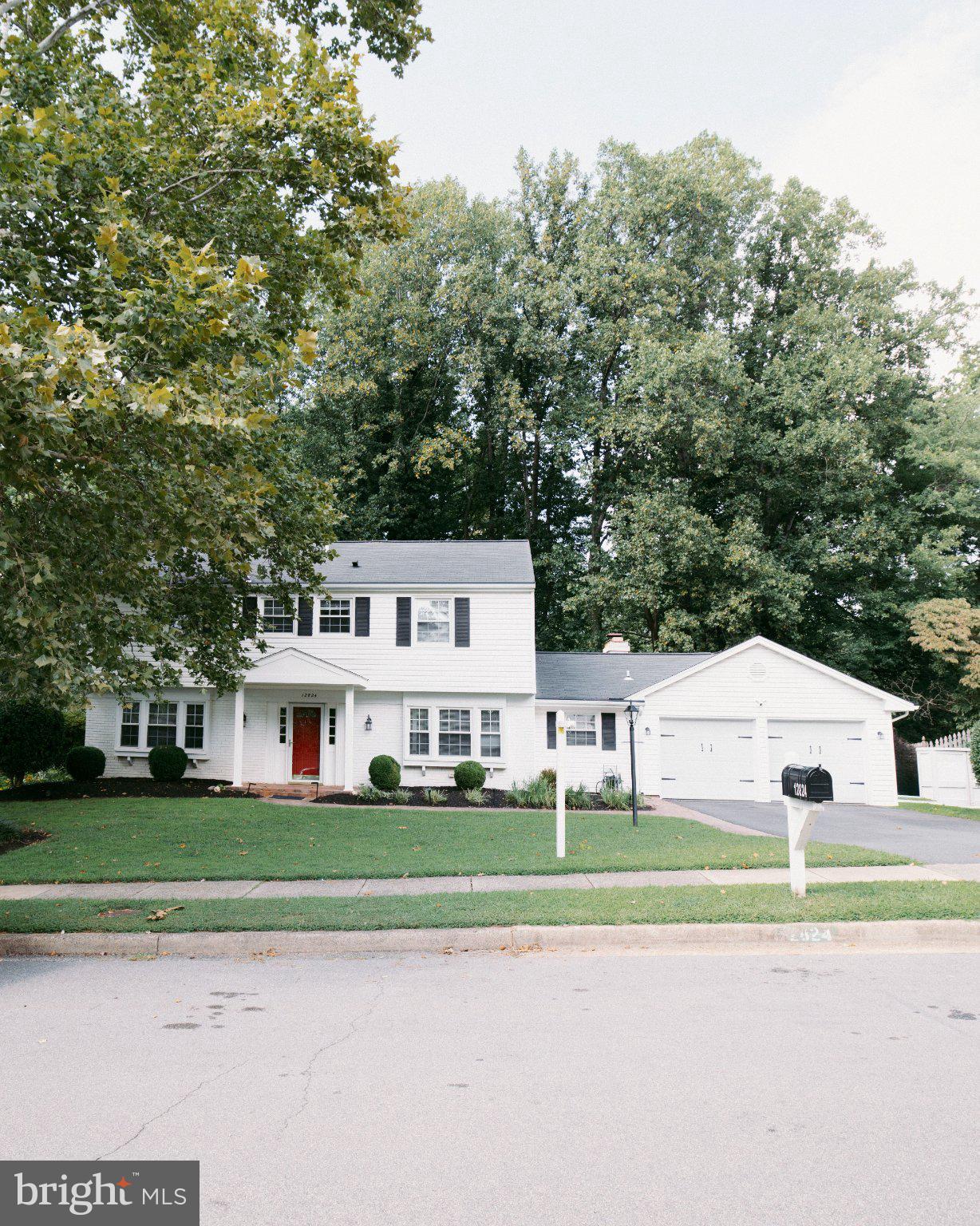 12824 MOUNT ROYAL LANE