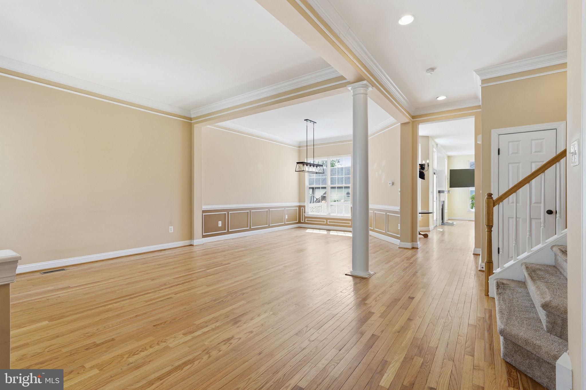 CORTLAND SQUARE - Residential