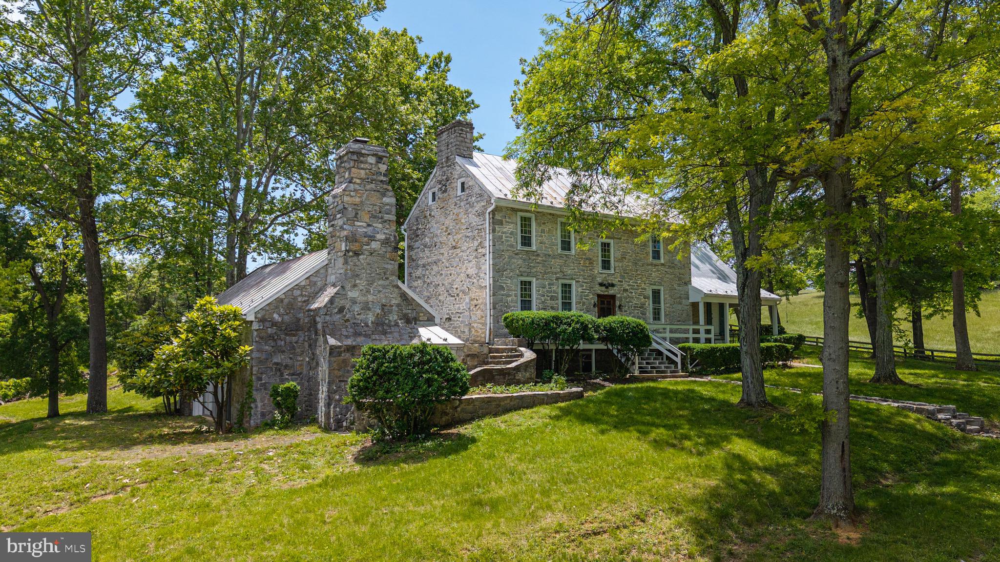 2479 ROCKLAND ROAD