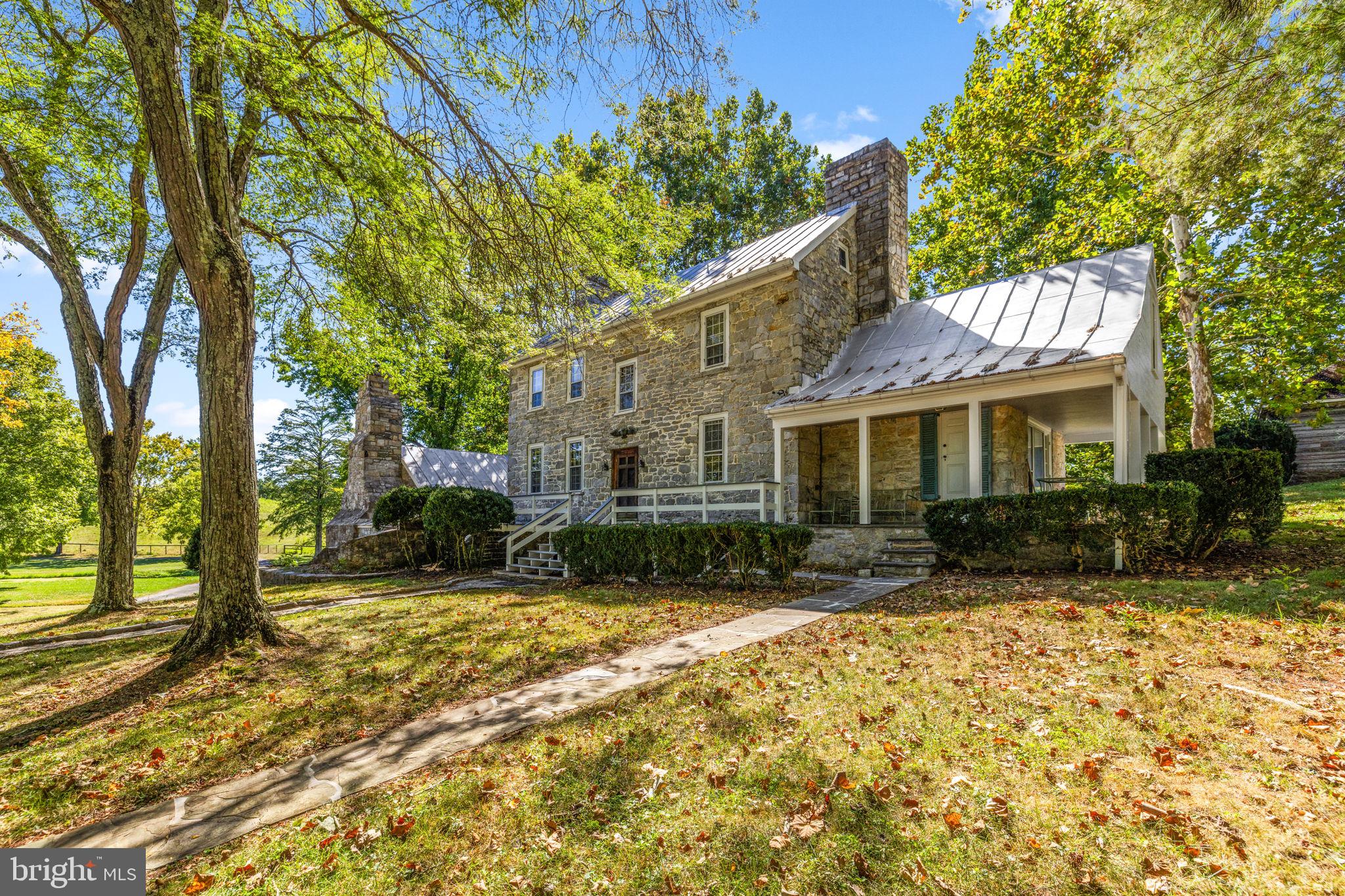 2479 ROCKLAND ROAD
