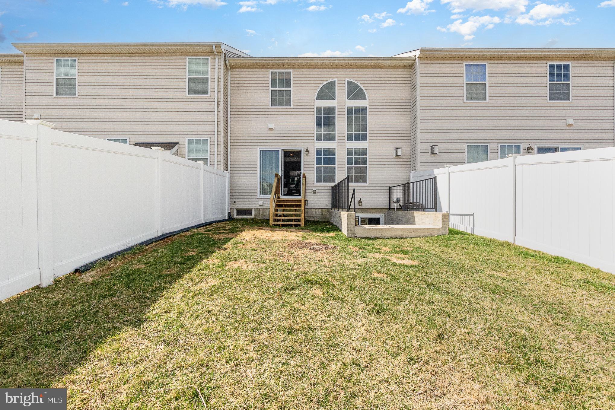 BEECH CREEK - Residential