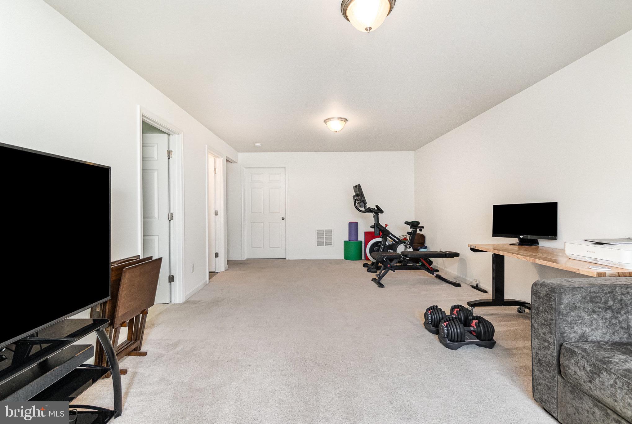 BEECH CREEK - Residential