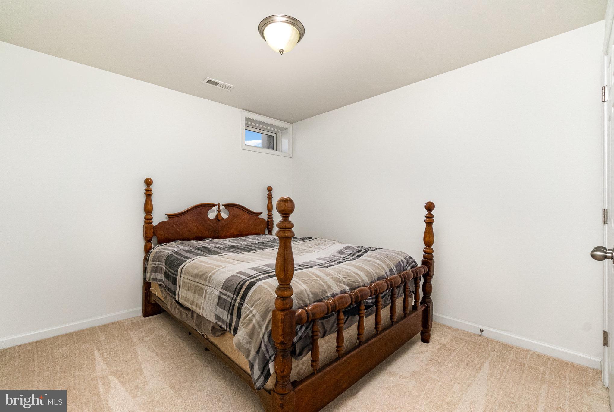 BEECH CREEK - Residential