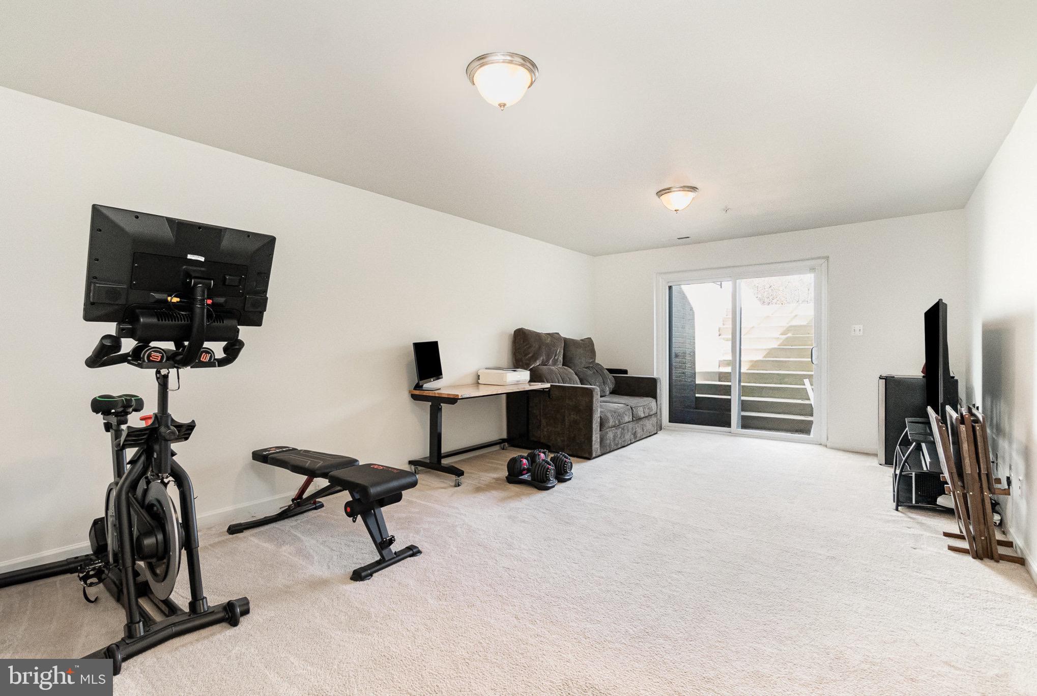 BEECH CREEK - Residential