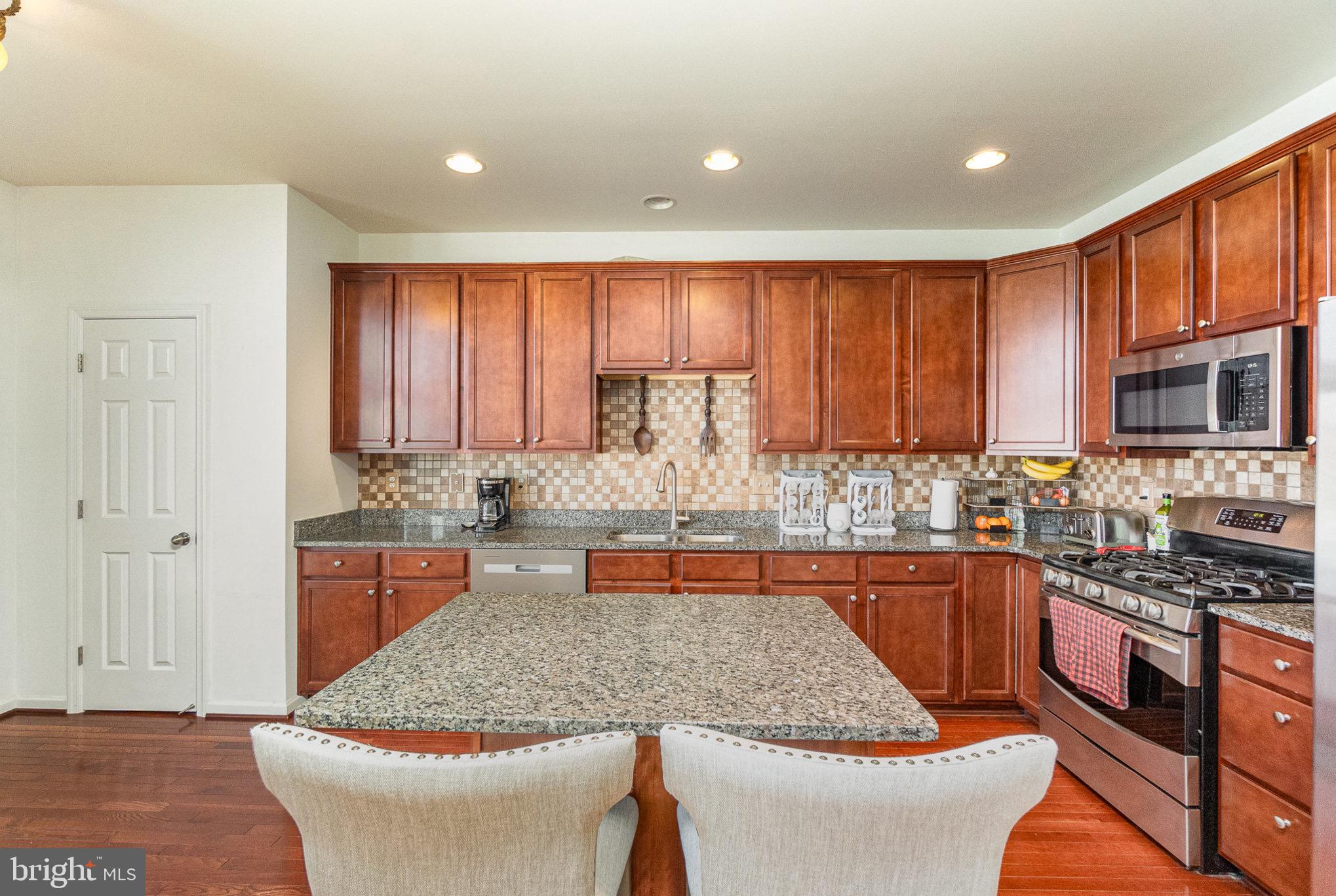 BEECH CREEK - Residential