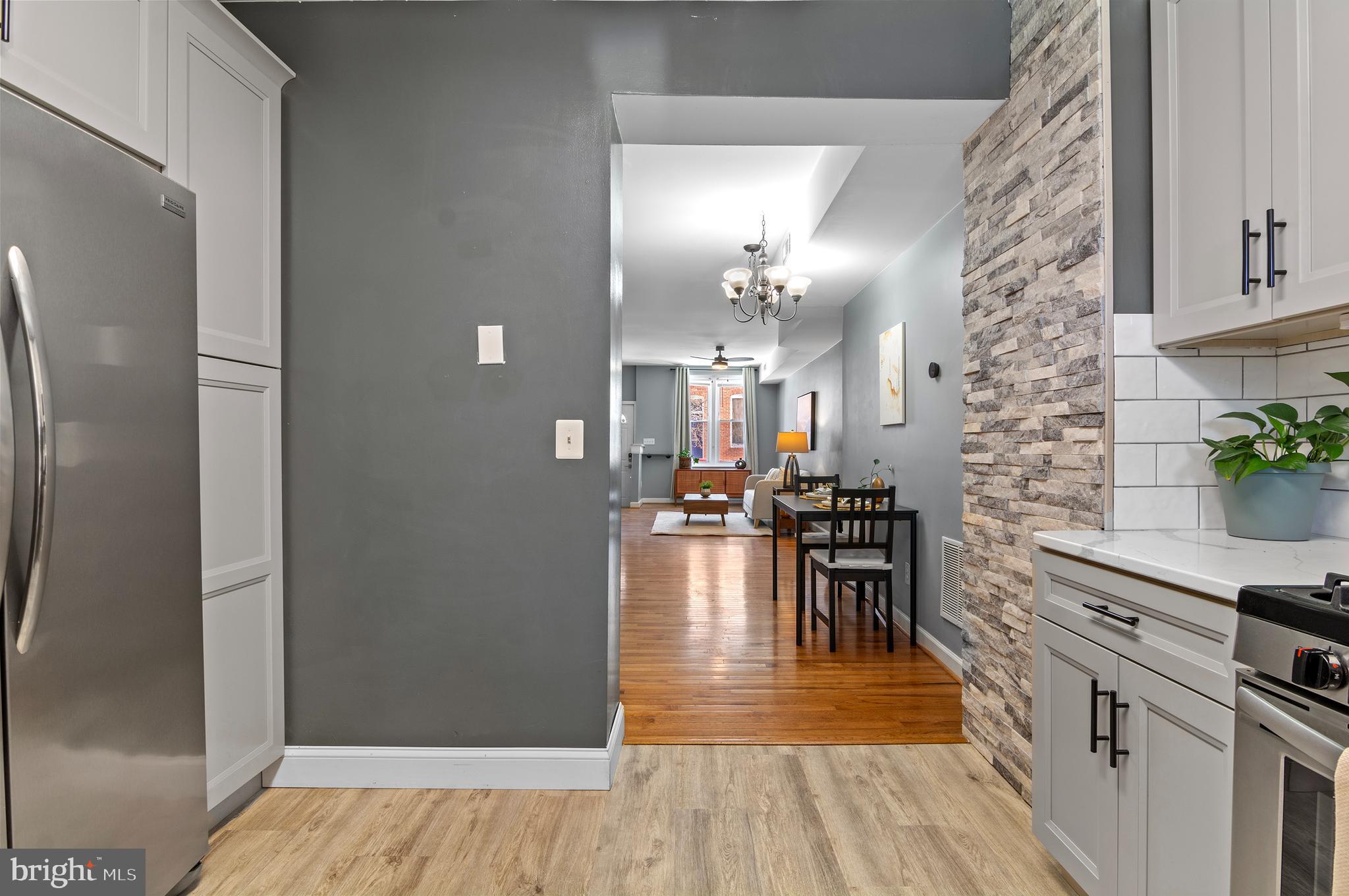 HIGHLANDTOWN - Residential
