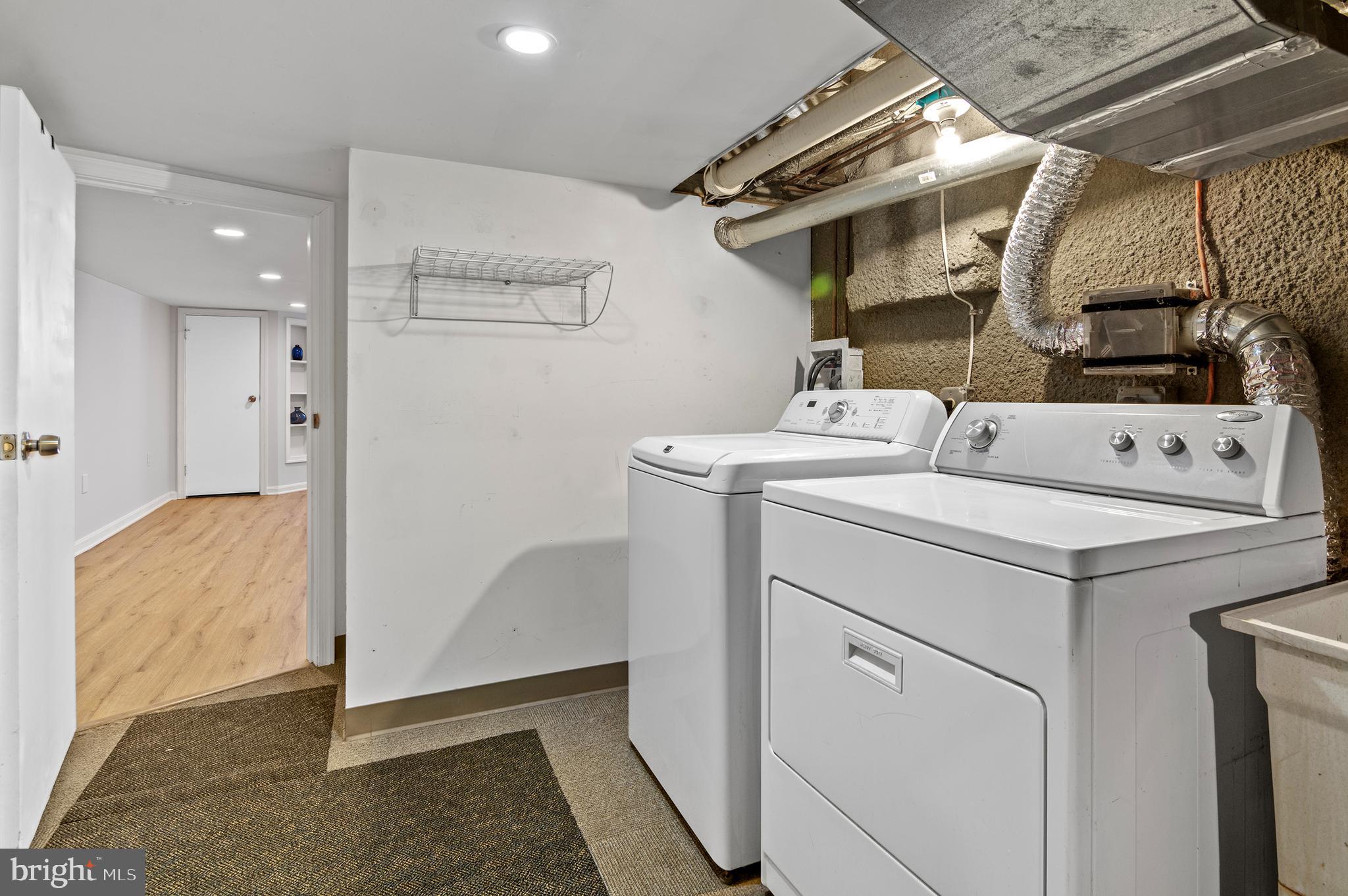 HIGHLANDTOWN - Residential