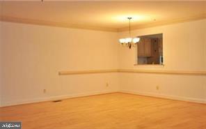 DECOVERLY ADVENTURE - Residential Lease