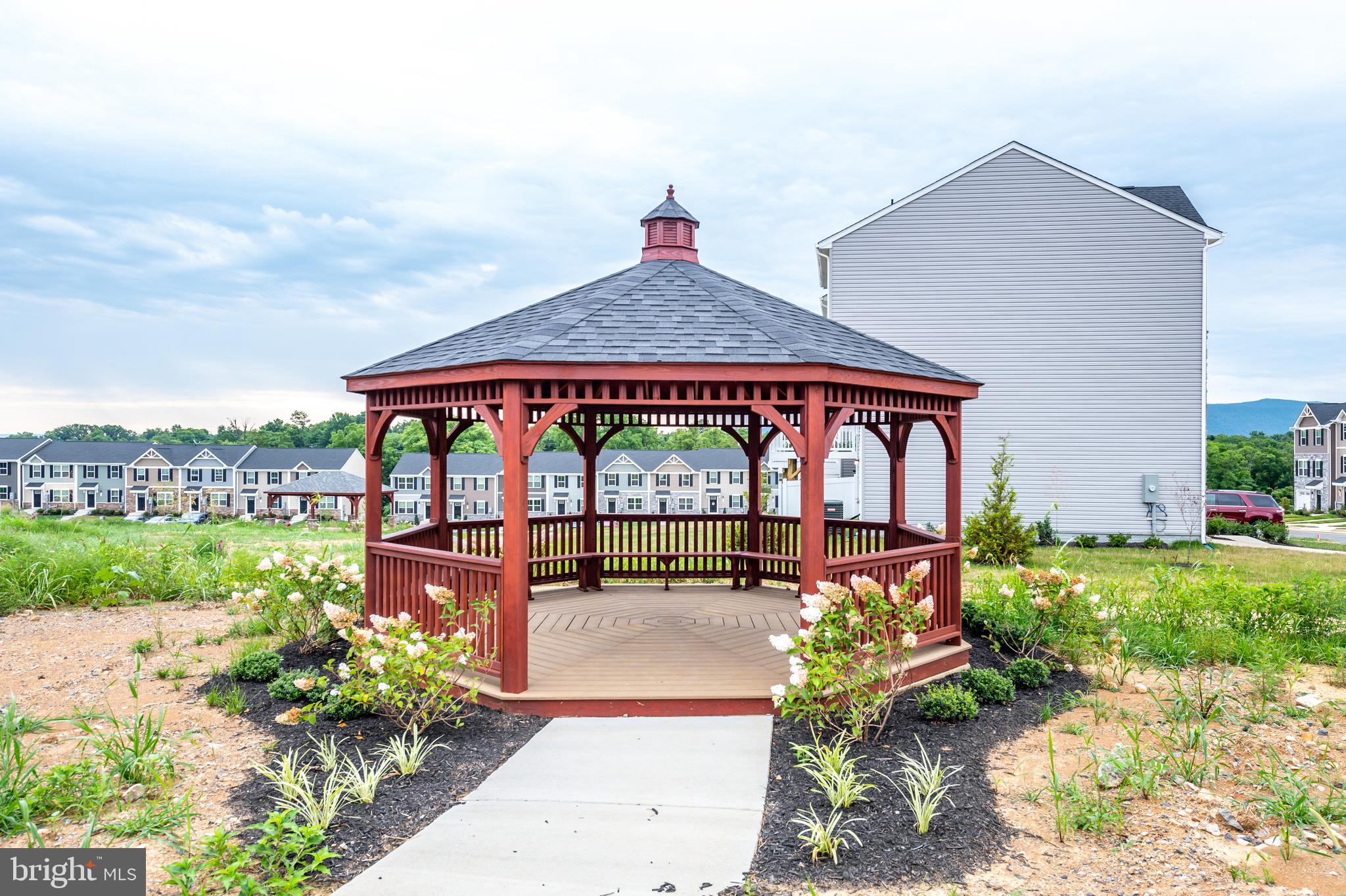 CEDAR SPRING - Residential Lease