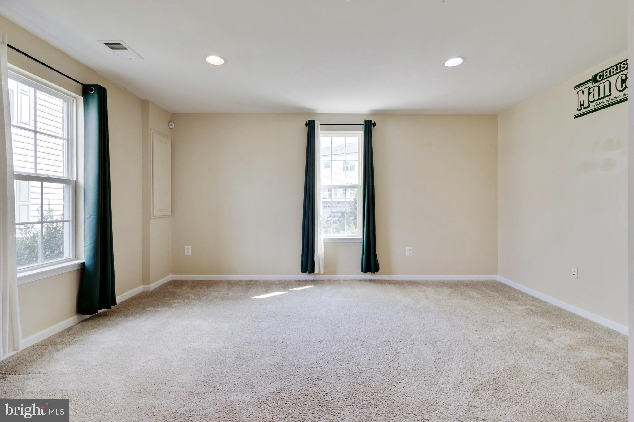 BALLARD GREEN - Residential Lease