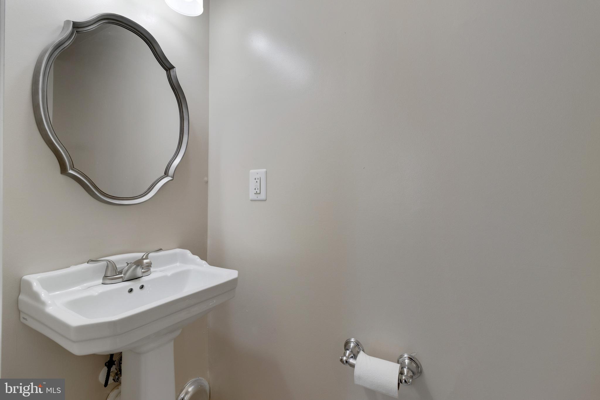 BALLARD GREEN - Residential Lease