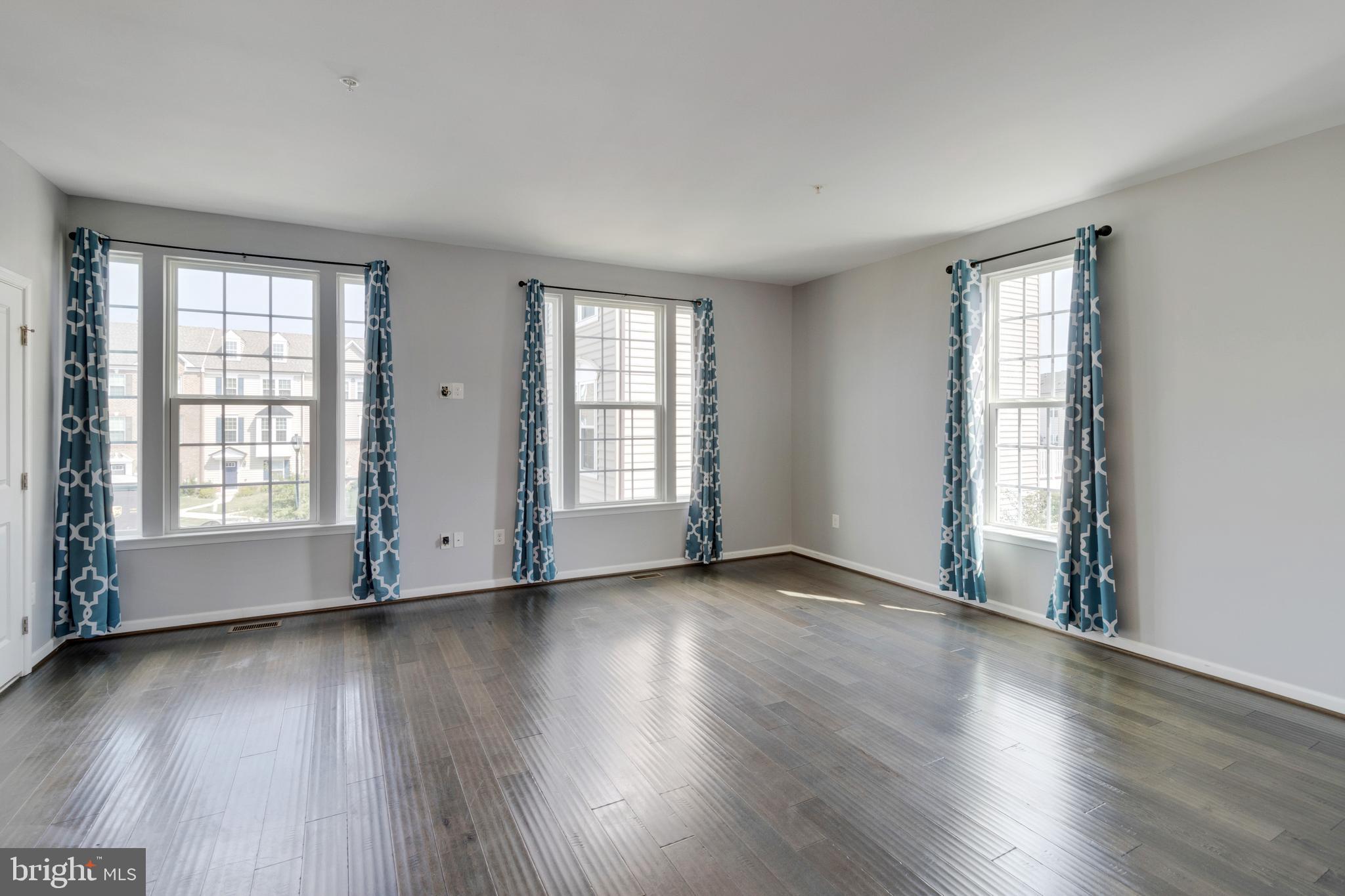 BALLARD GREEN - Residential Lease