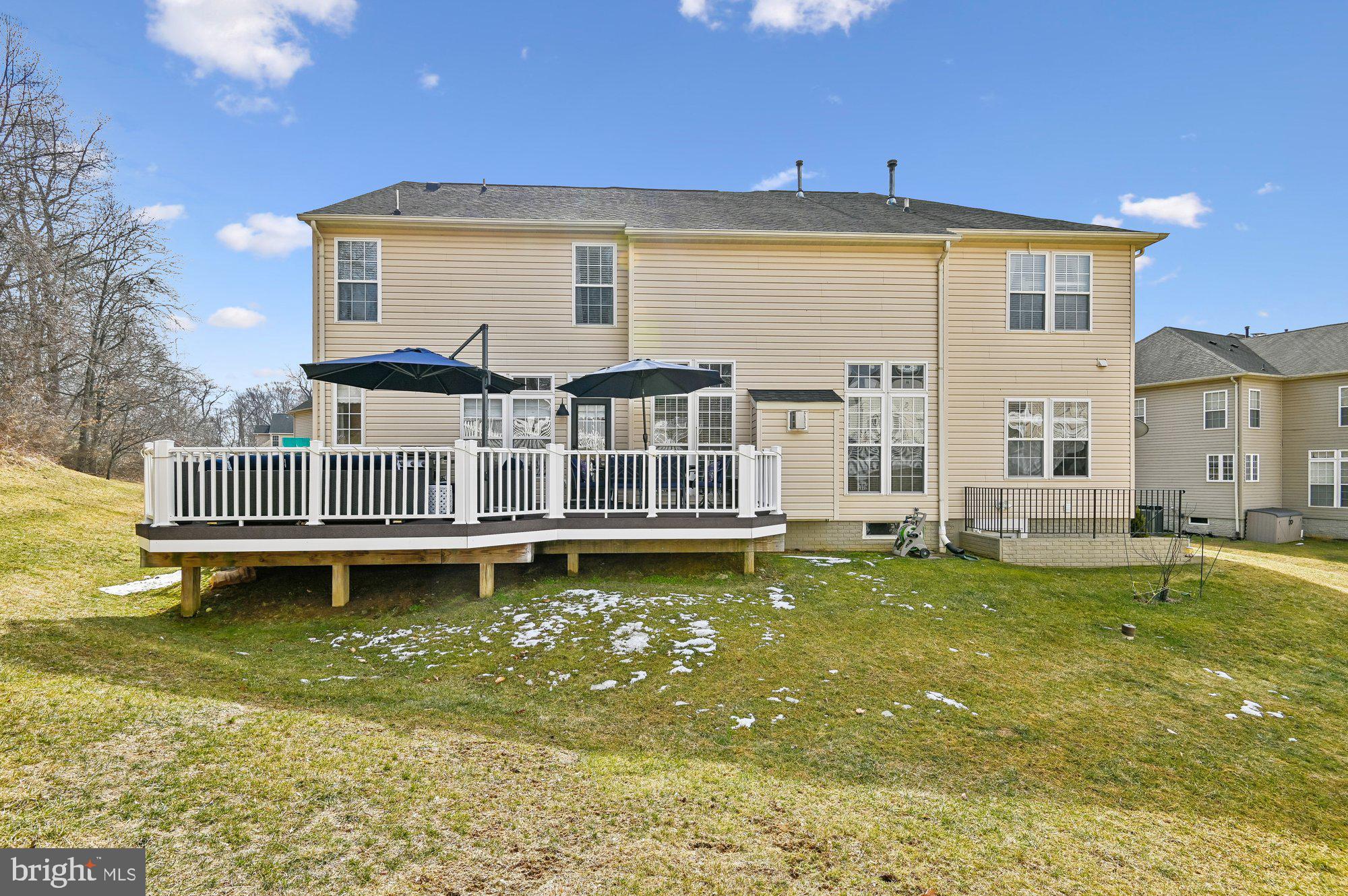 DENNIS PRESERVE - Residential