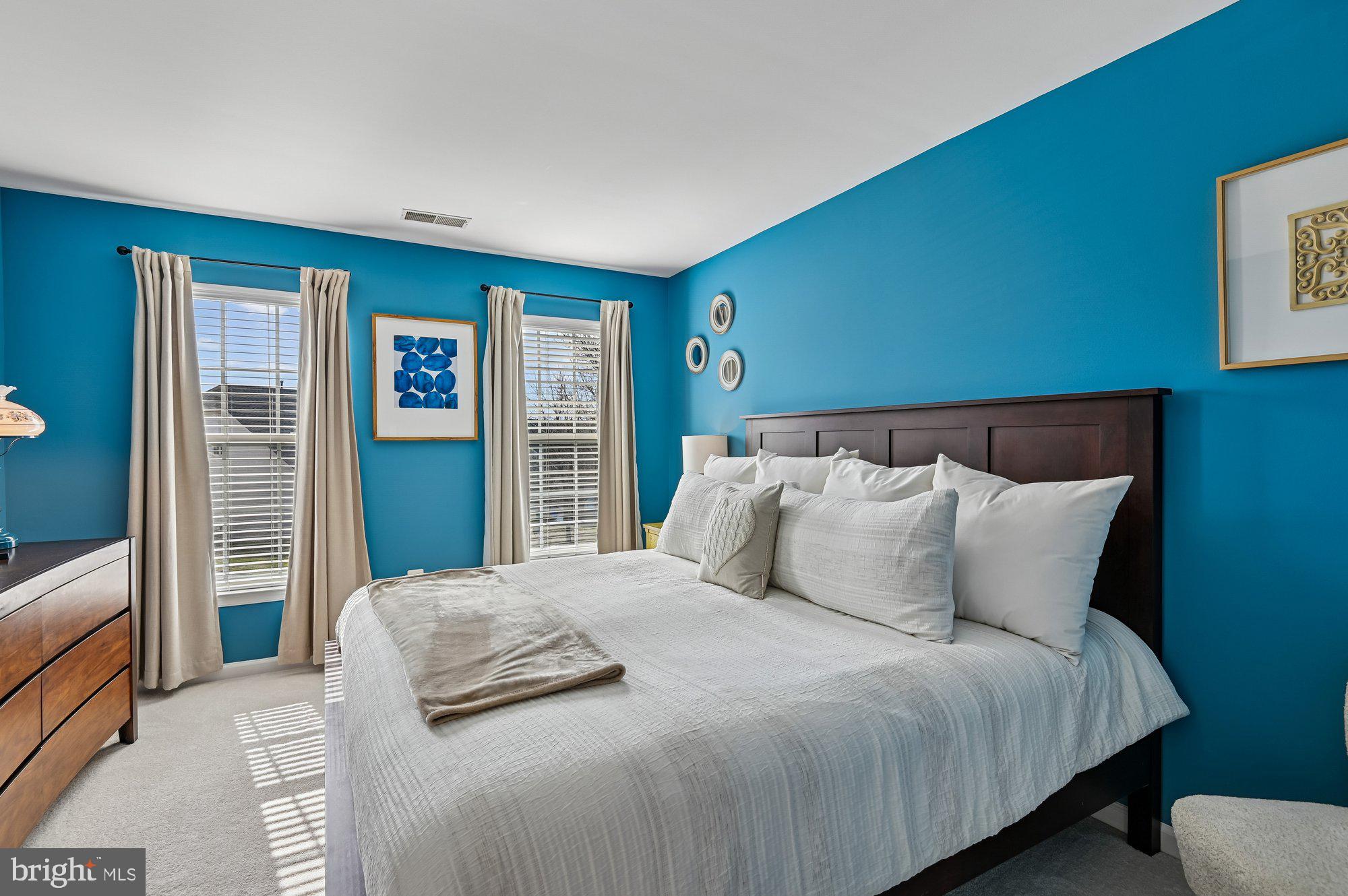 DENNIS PRESERVE - Residential