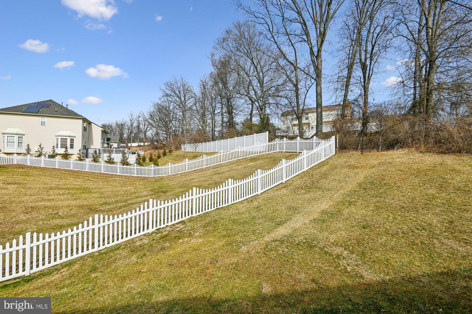 DENNIS PRESERVE - Residential