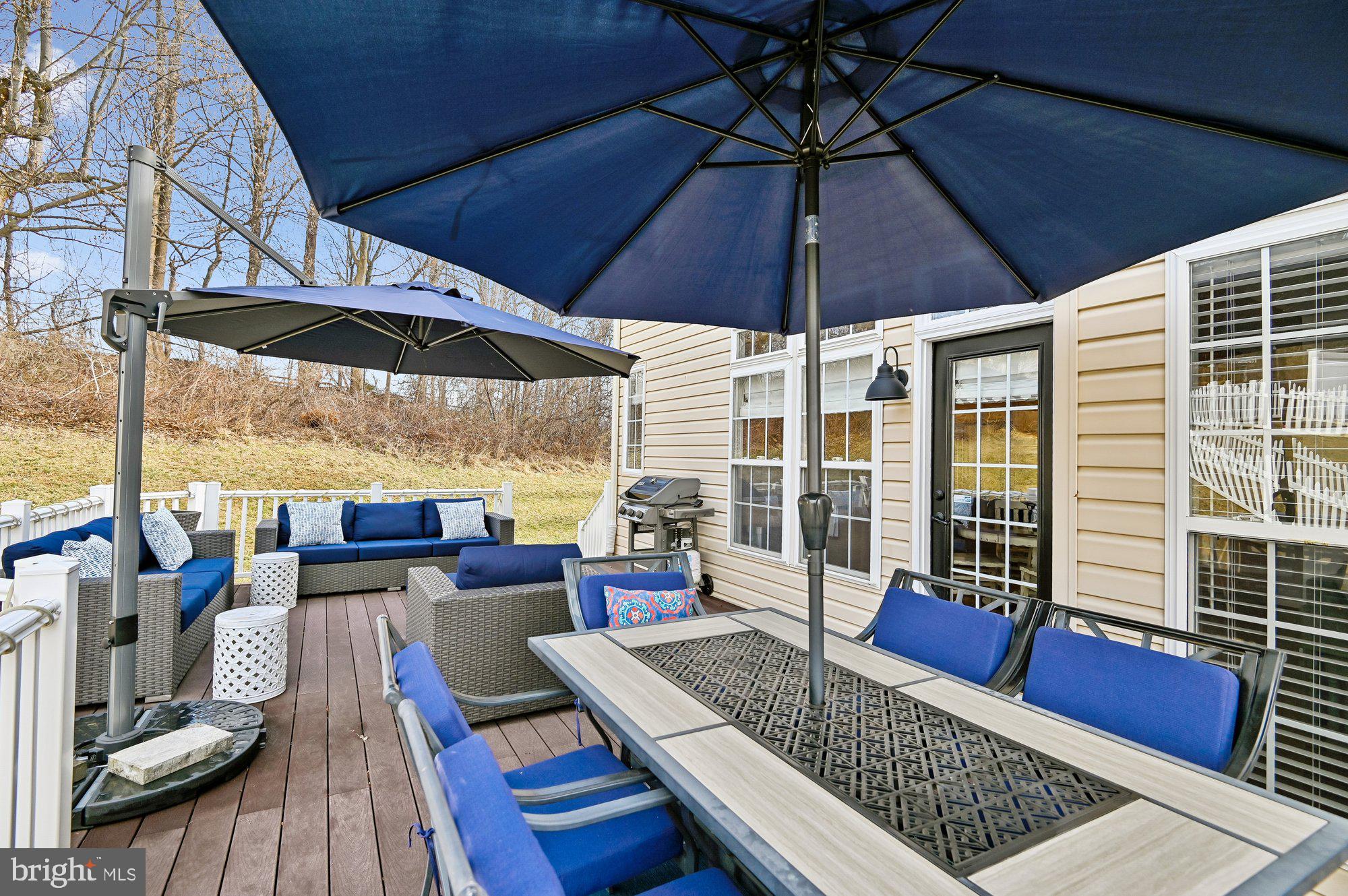 DENNIS PRESERVE - Residential