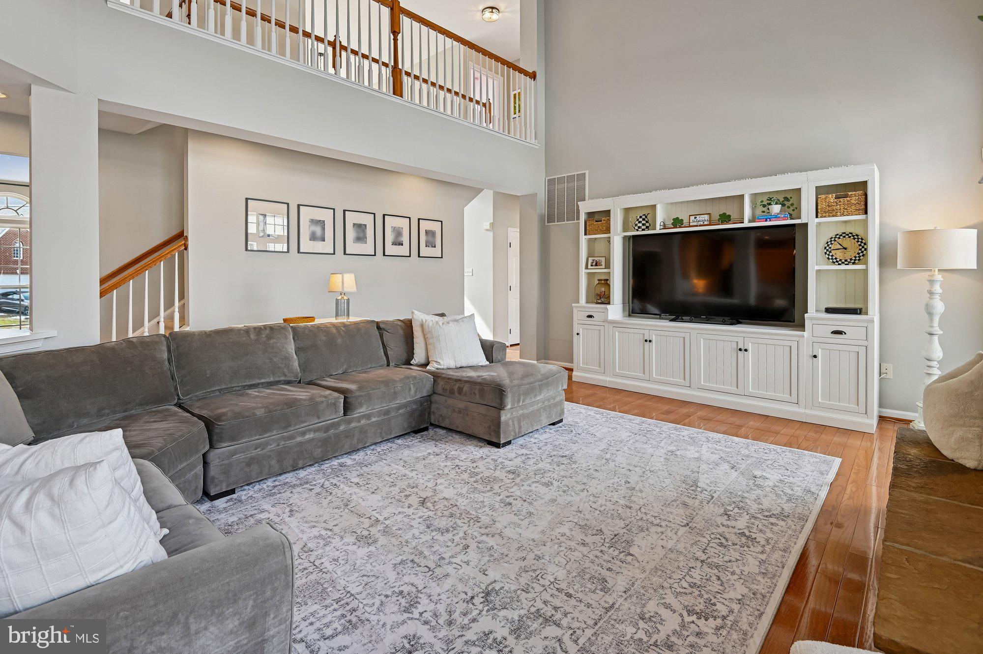 DENNIS PRESERVE - Residential