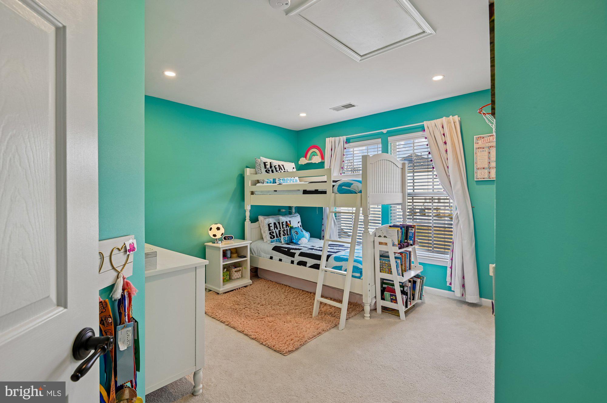 DENNIS PRESERVE - Residential