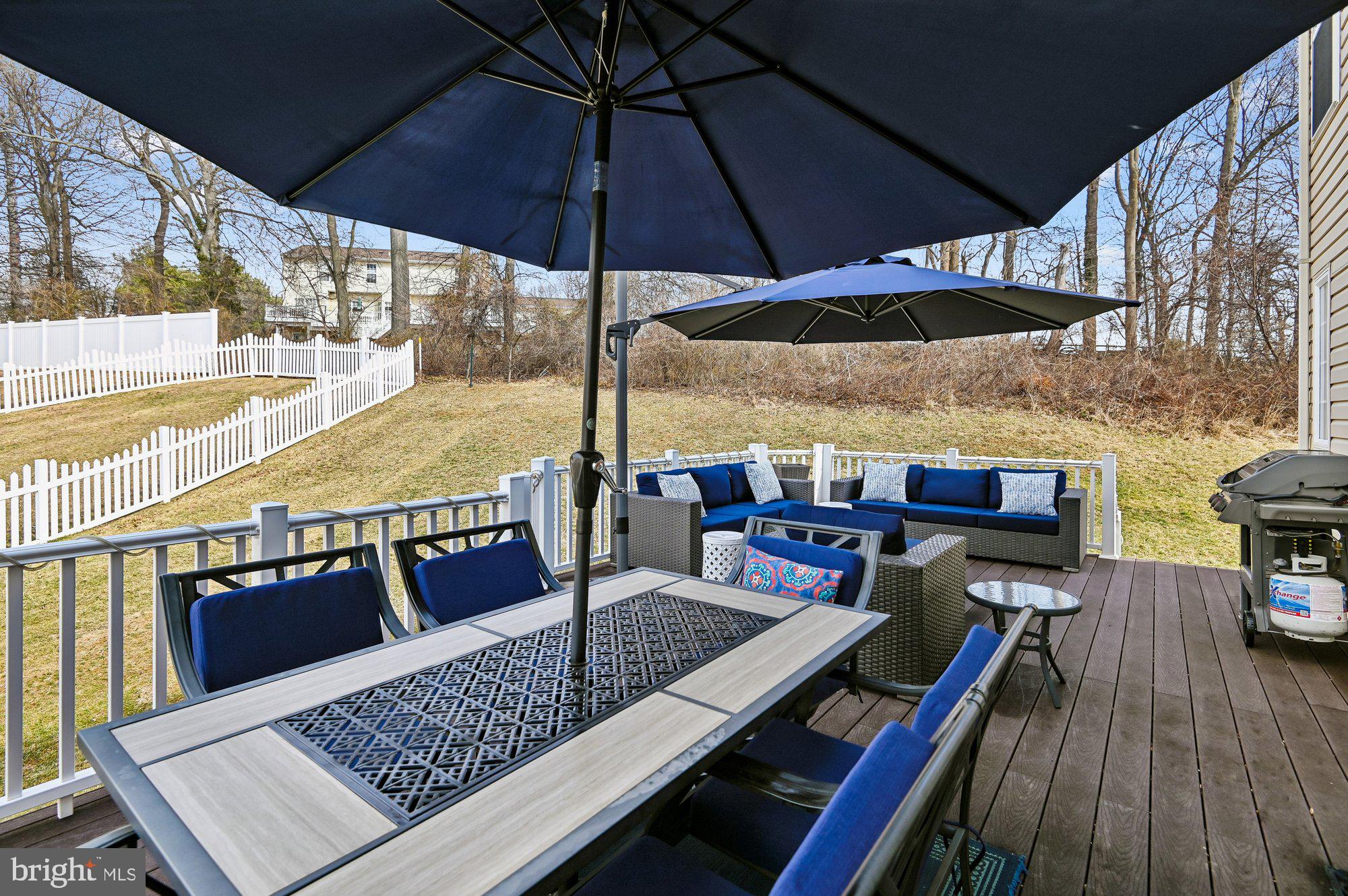 DENNIS PRESERVE - Residential