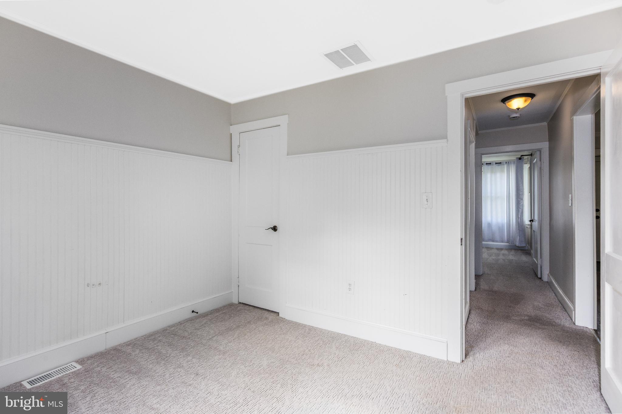 FRANKLIN MANOR BEACH - Residential Lease