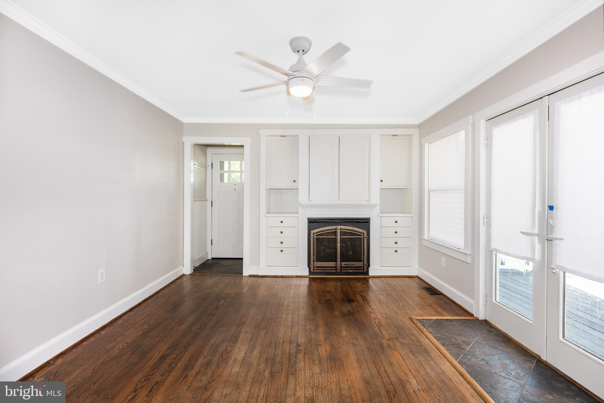 FRANKLIN MANOR BEACH - Residential Lease