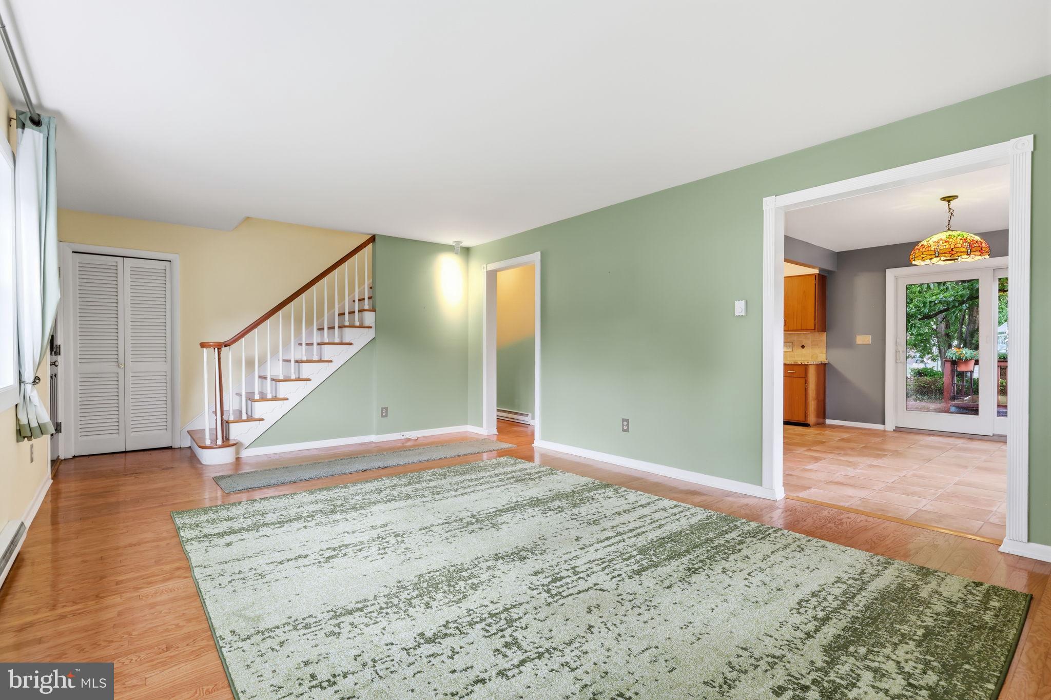 730 N LAFAYETTE AVENUE