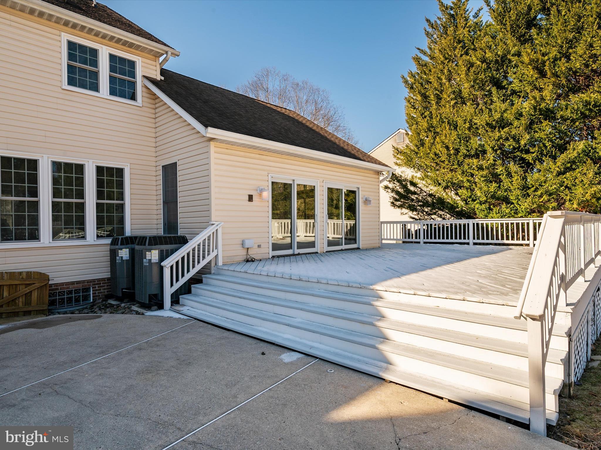 BERRYWOOD ACRES - Residential