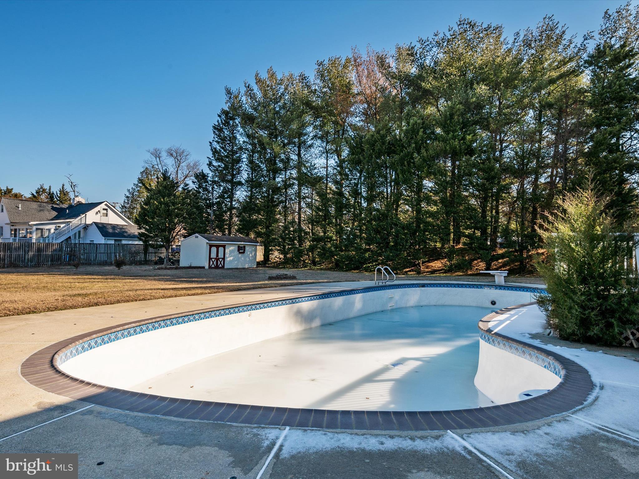 BERRYWOOD ACRES - Residential