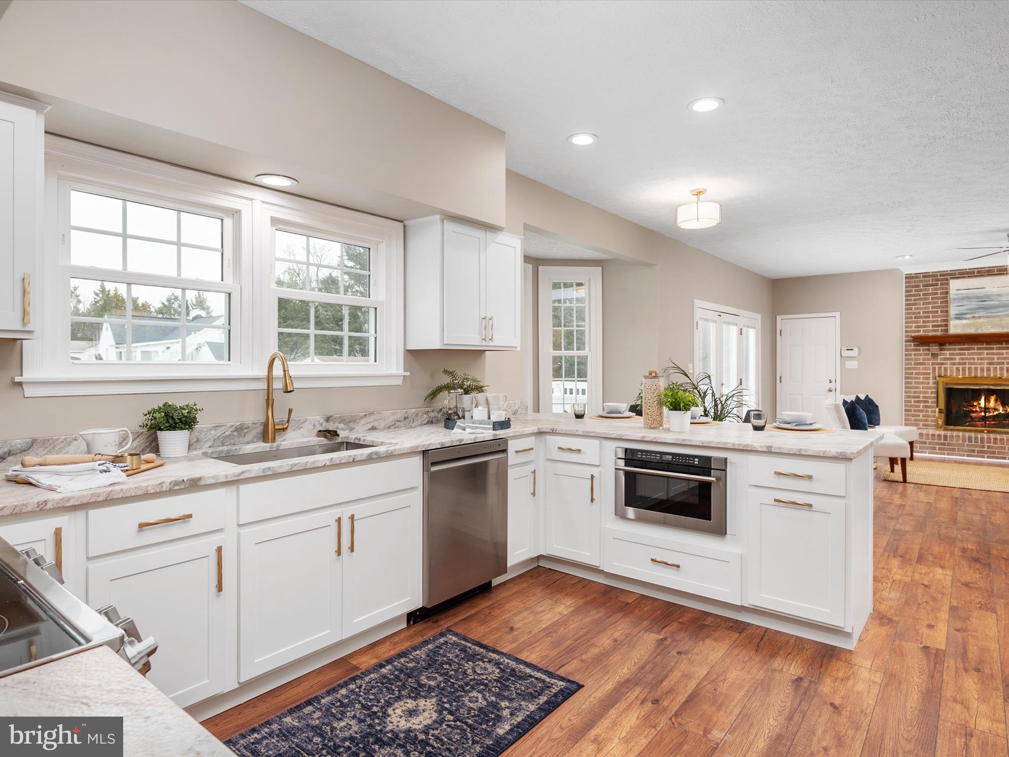 BERRYWOOD ACRES - Residential