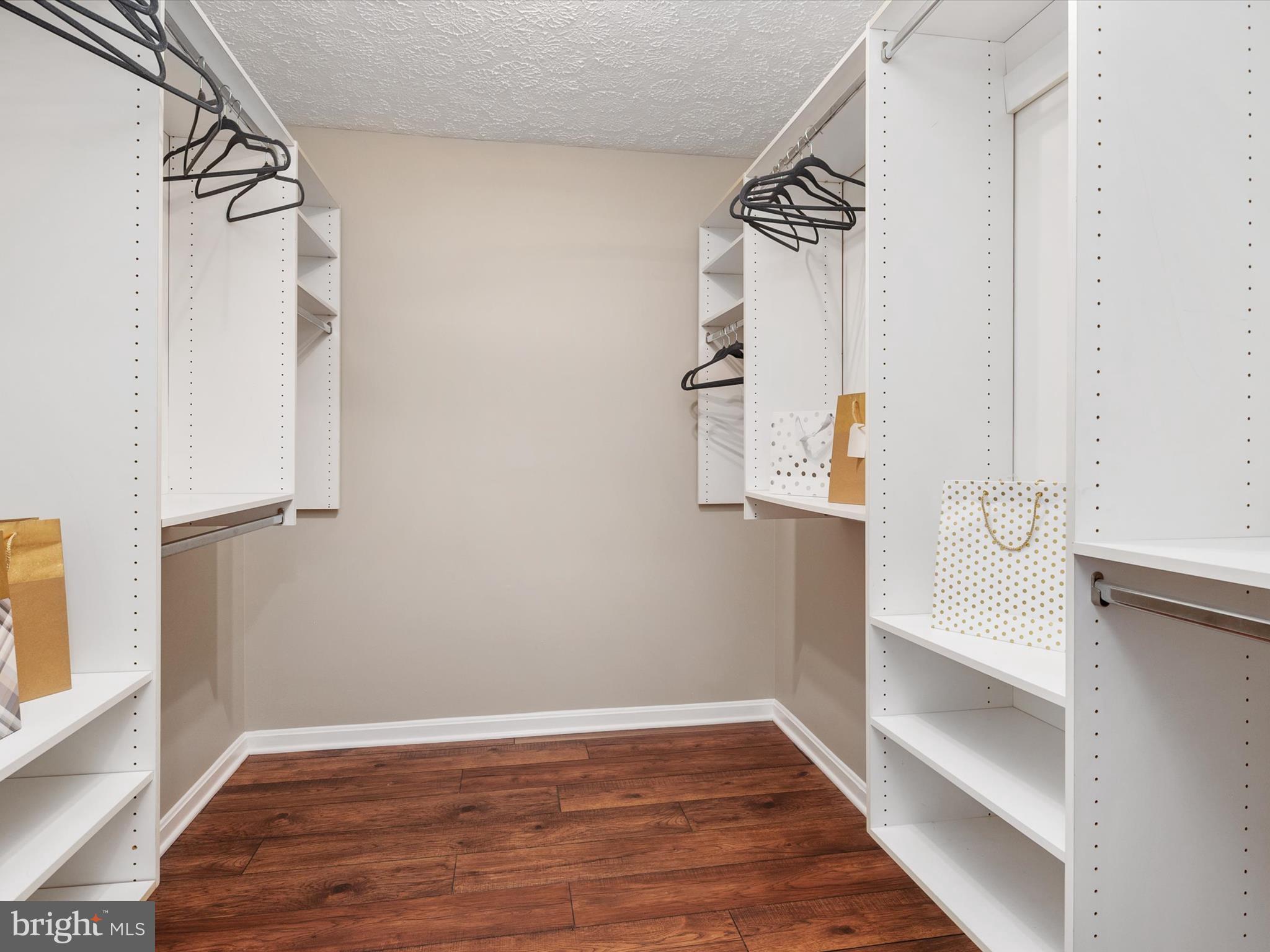 BERRYWOOD ACRES - Residential