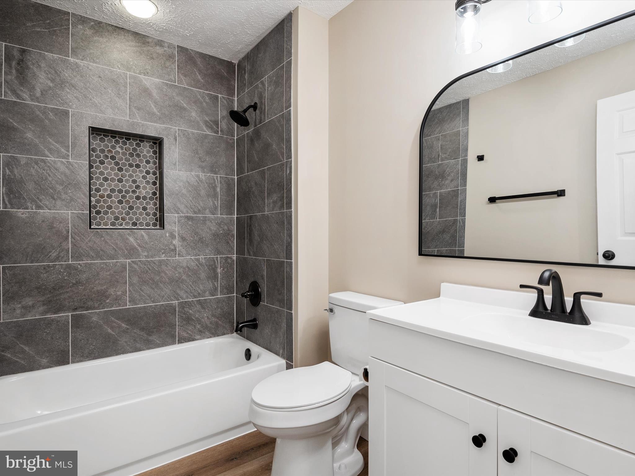 BERRYWOOD ACRES - Residential