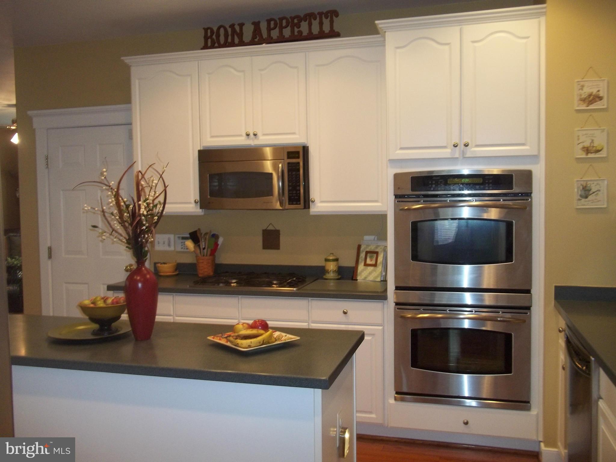 MEADOWS AT MORRIS FARM - Residential