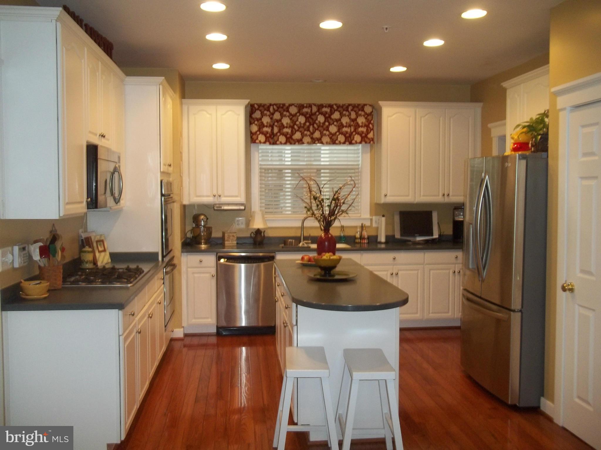 MEADOWS AT MORRIS FARM - Residential