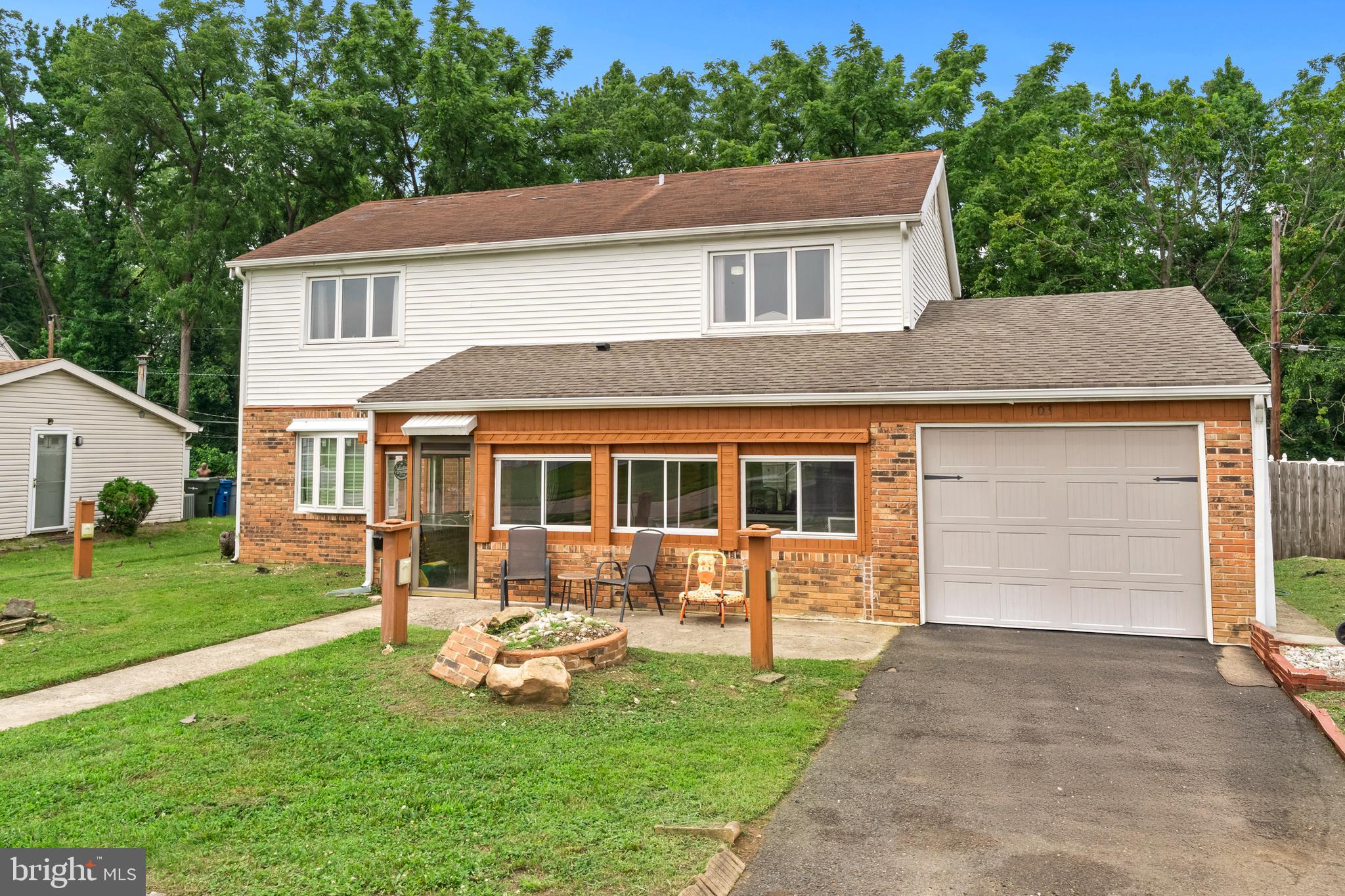 103 HOLBROOK LANE