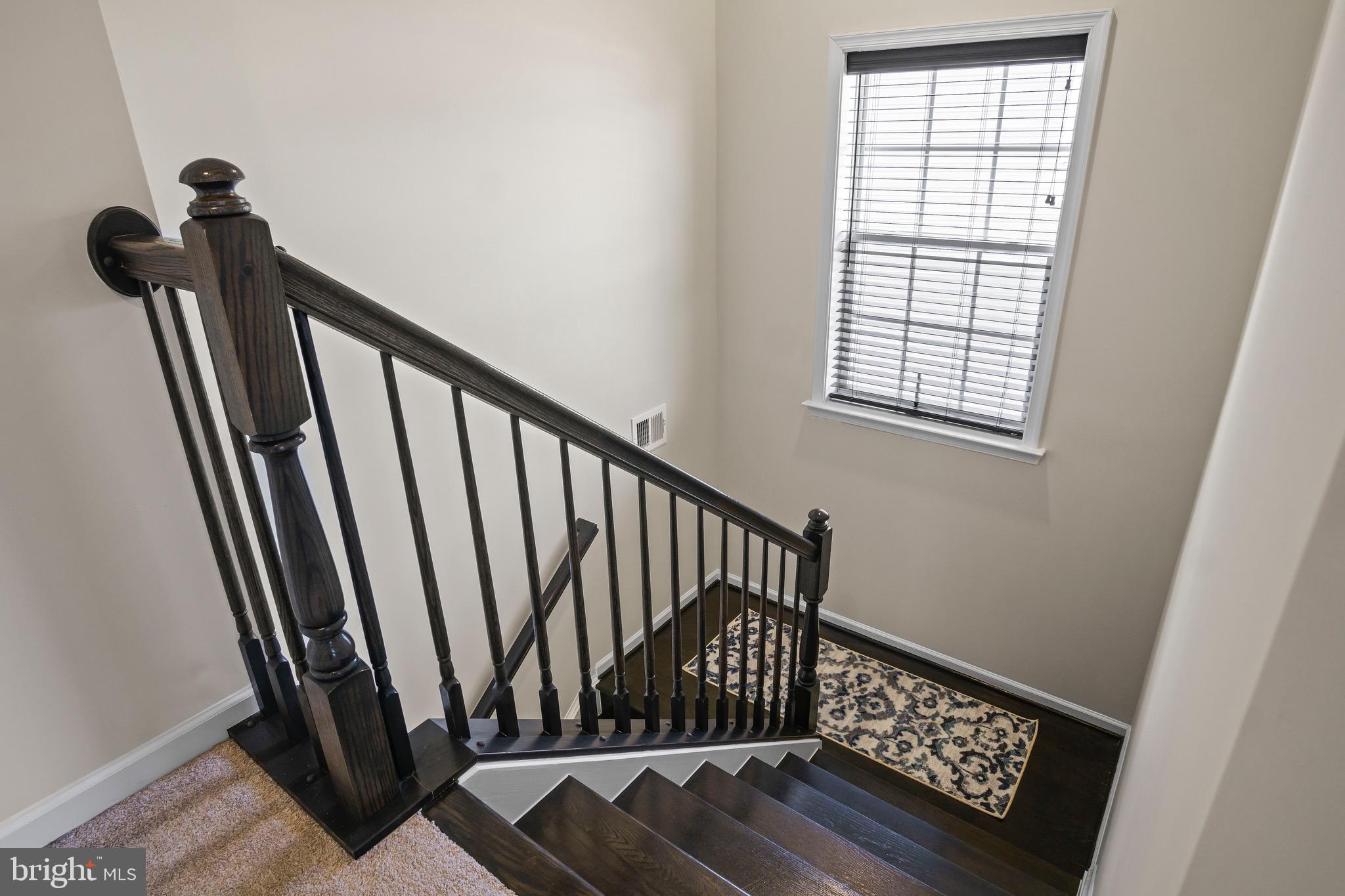 ARCHERS ROCK - Residential