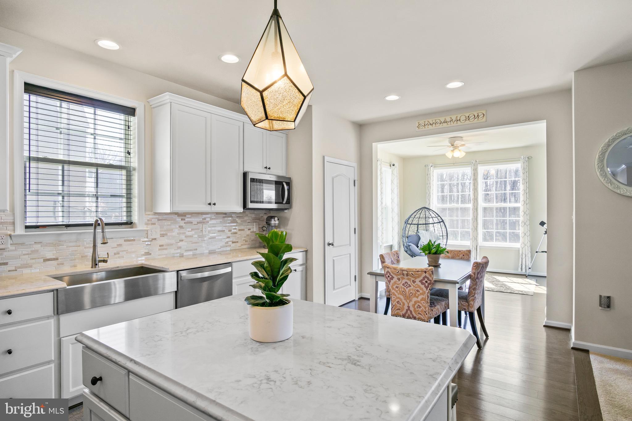 ARCHERS ROCK - Residential