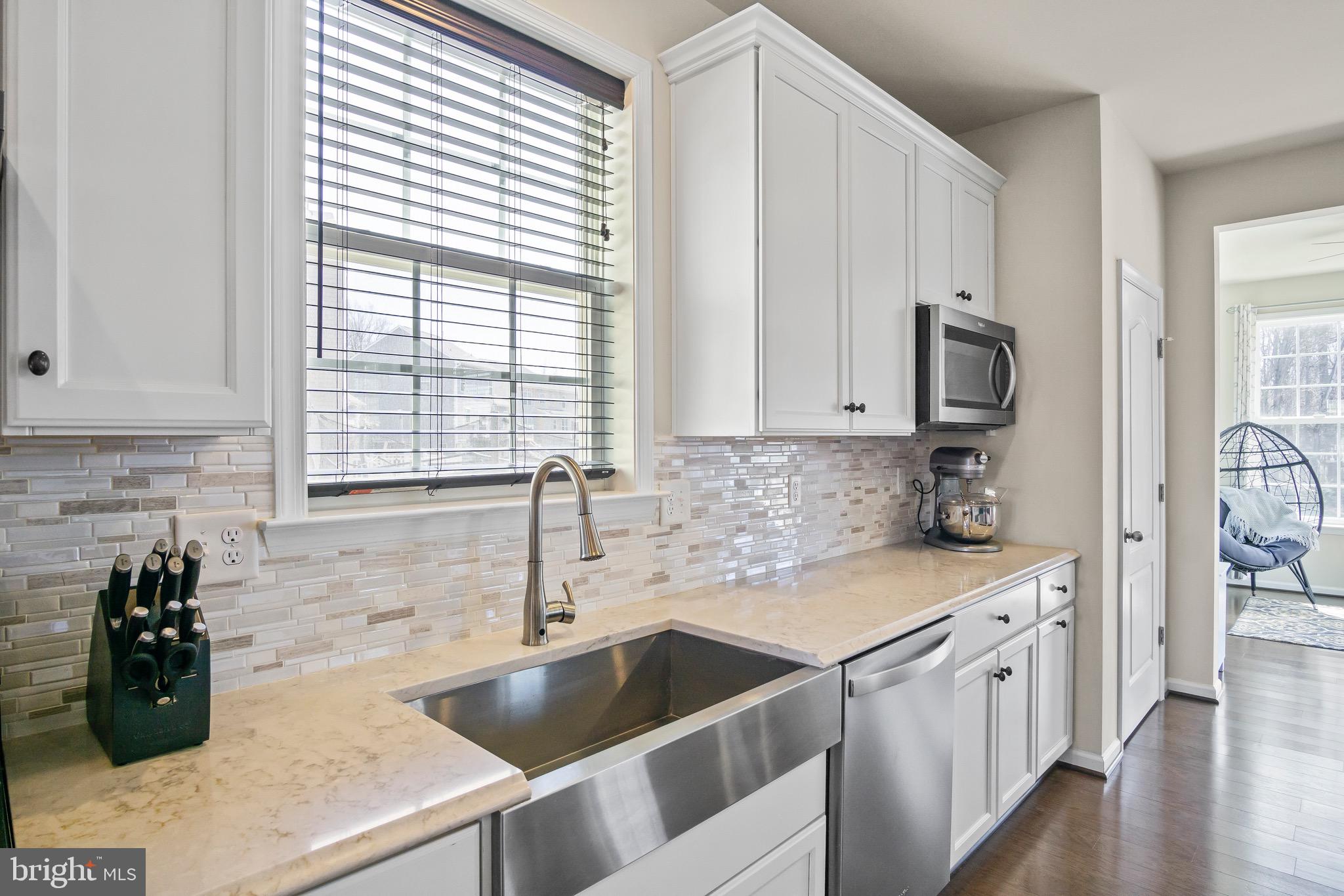 ARCHERS ROCK - Residential