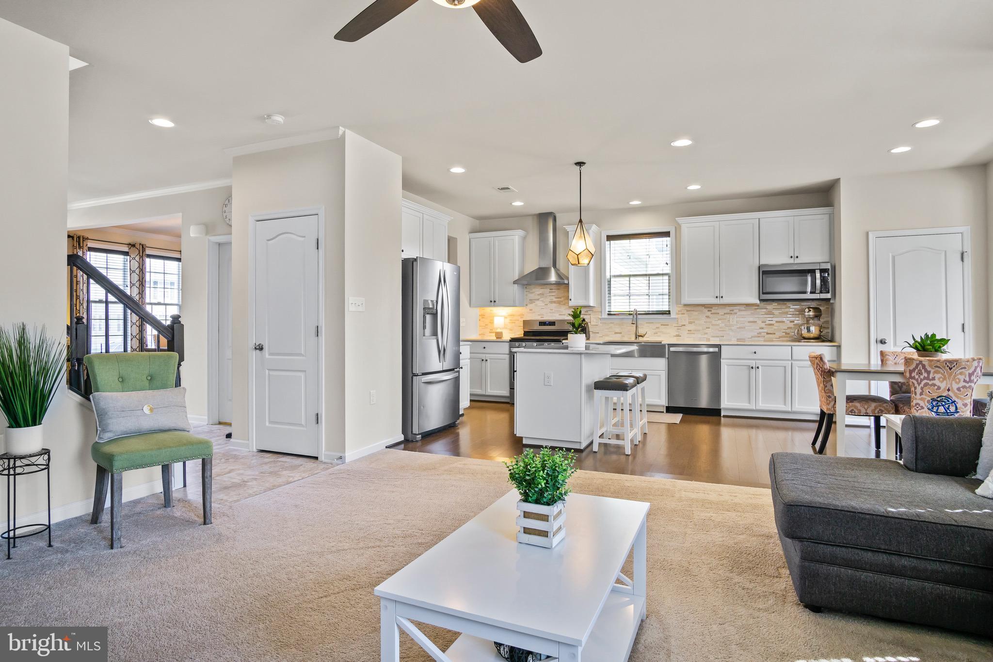 ARCHERS ROCK - Residential