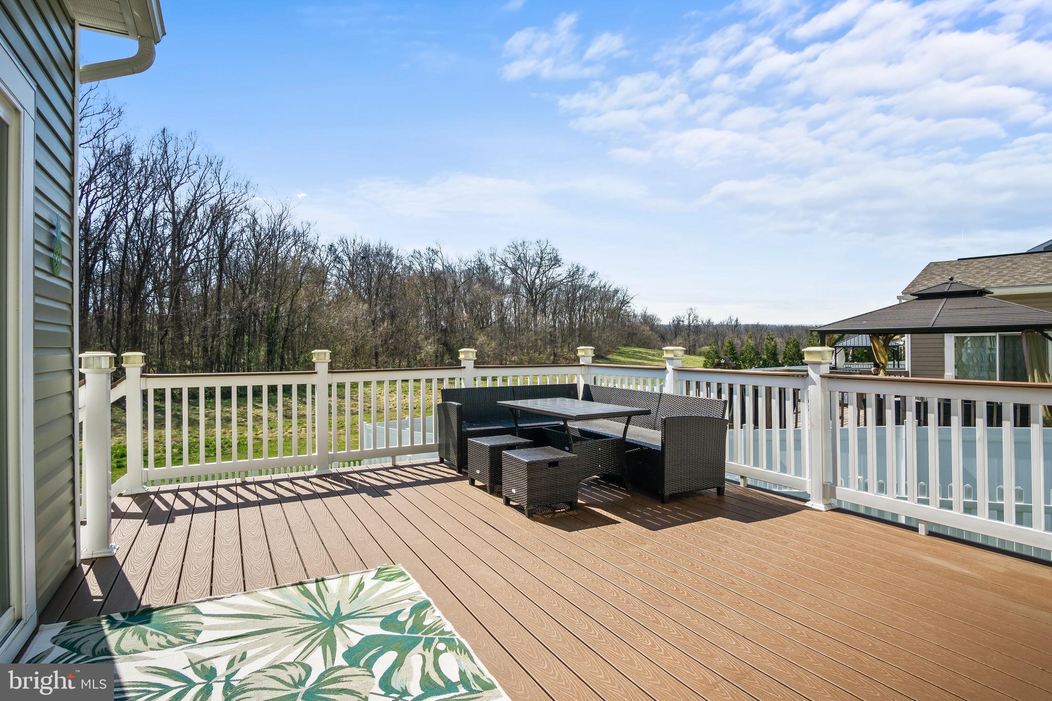 ARCHERS ROCK - Residential