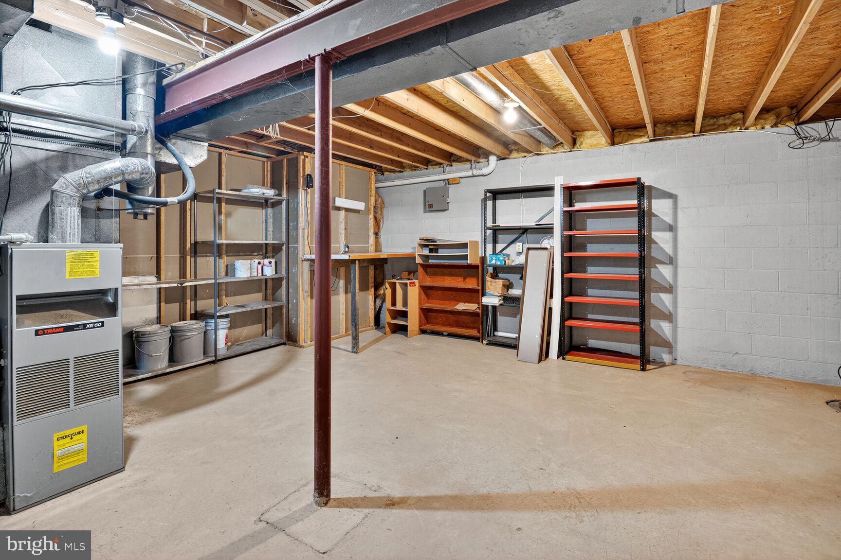 WORTHINGTON GLEN - Residential