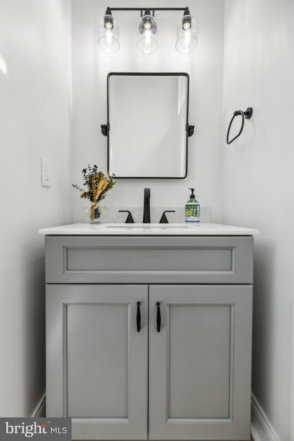 ROXBOROUGH - Residential