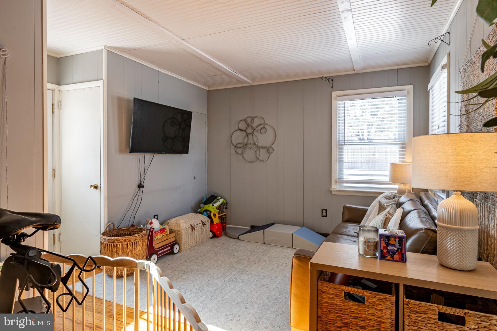 LINCOLN PARK - Residential