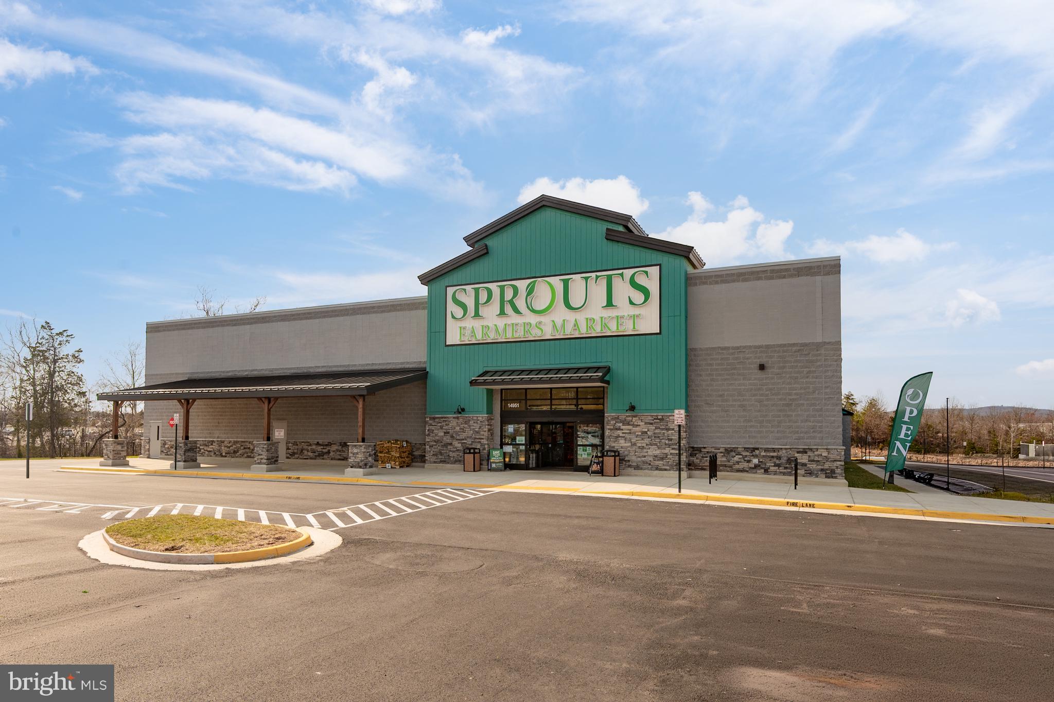 MARKET CENTER CONDOMINIUM - Residential