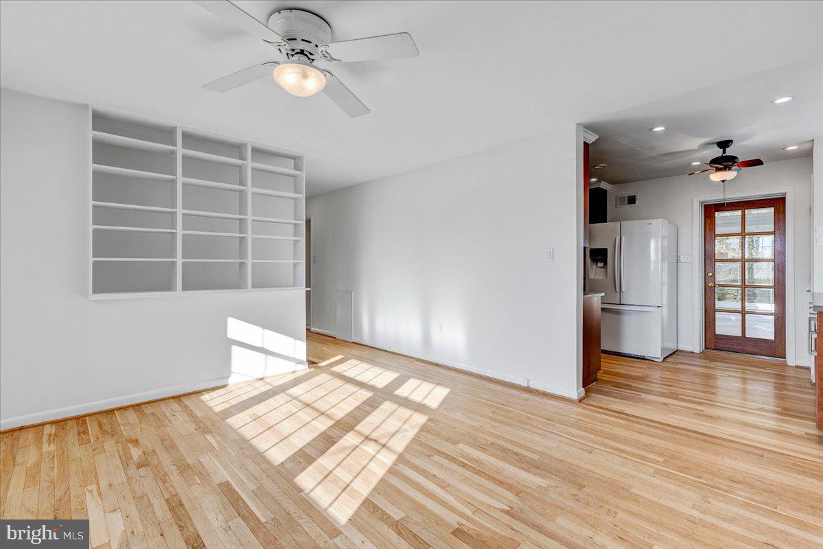 OAKCREST - Residential Lease