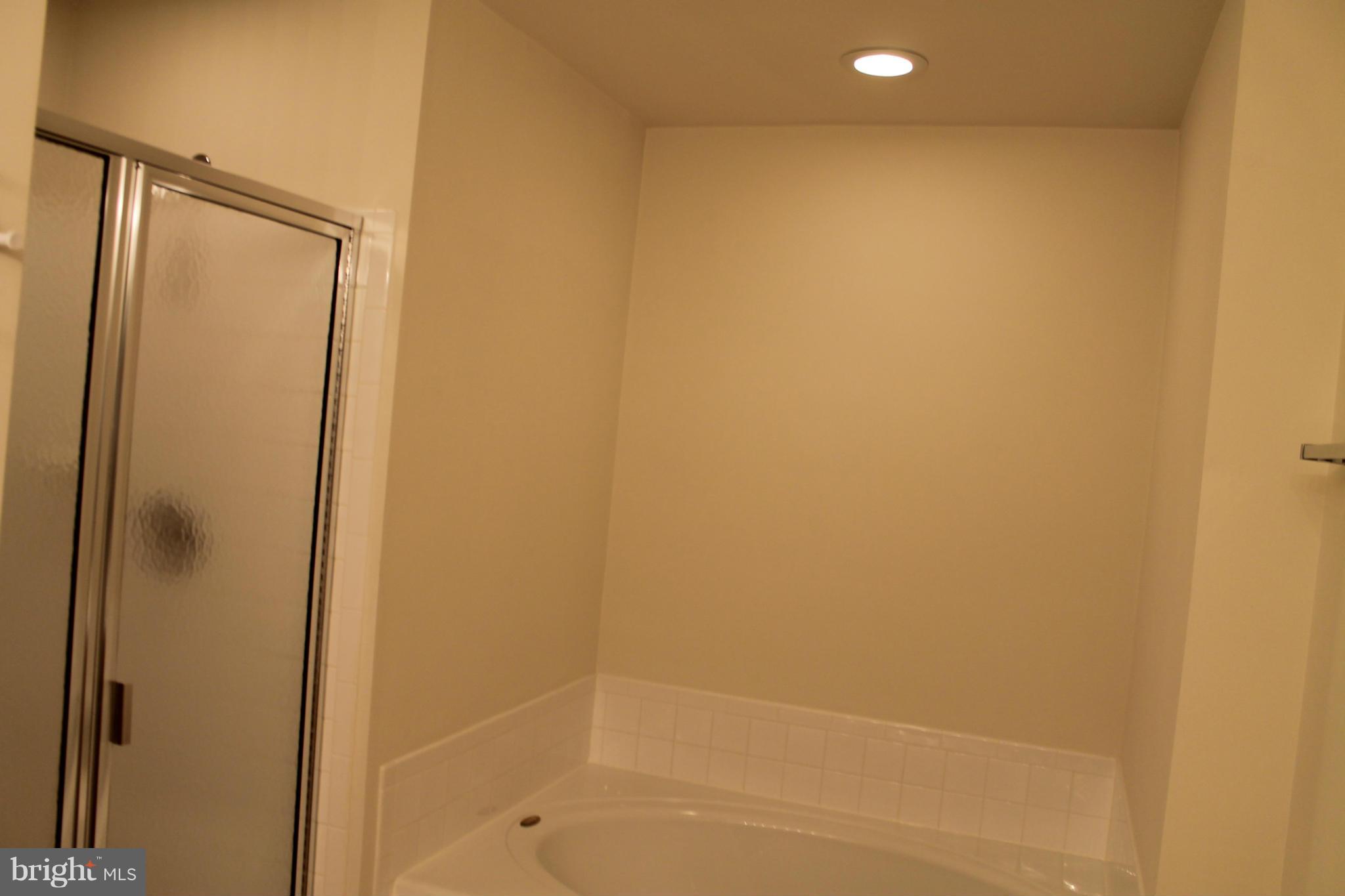 LORTON STATION - Residential Lease