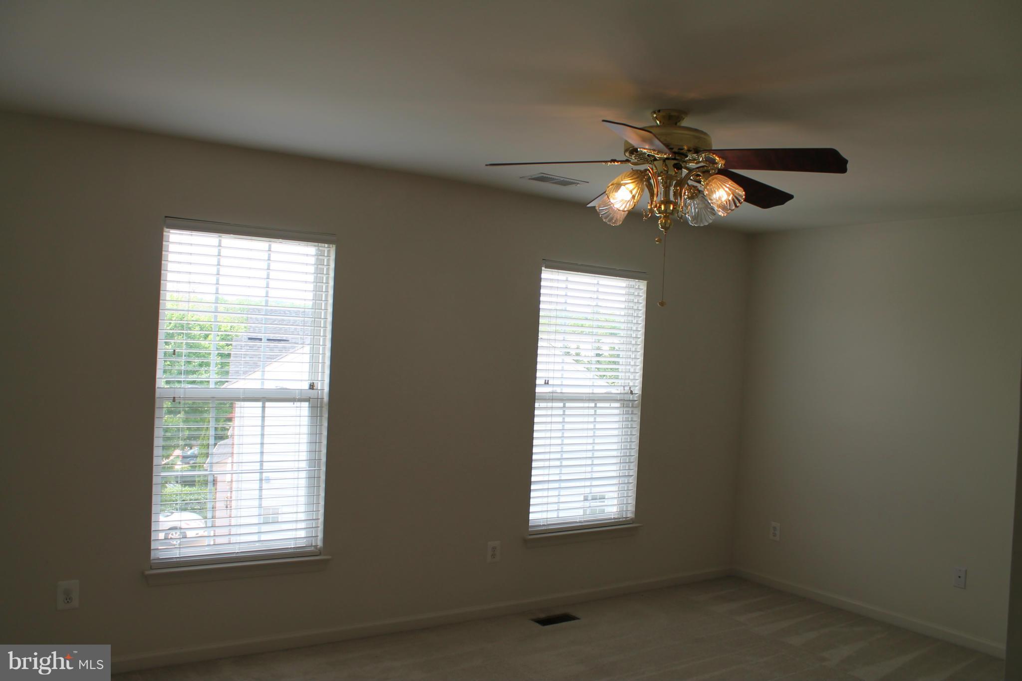 LORTON STATION - Residential Lease