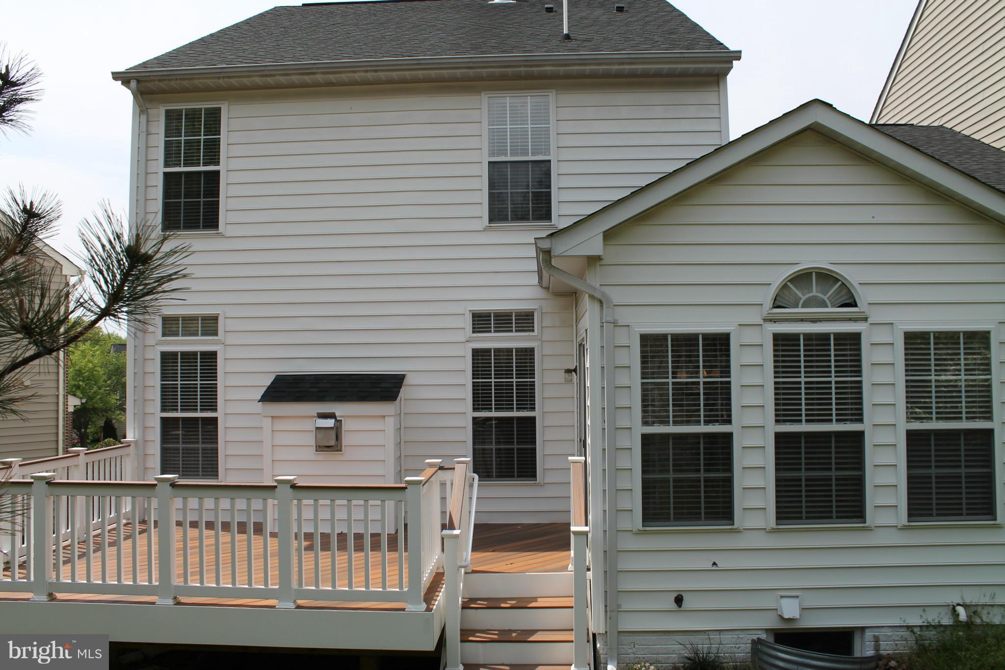 LORTON STATION - Residential Lease