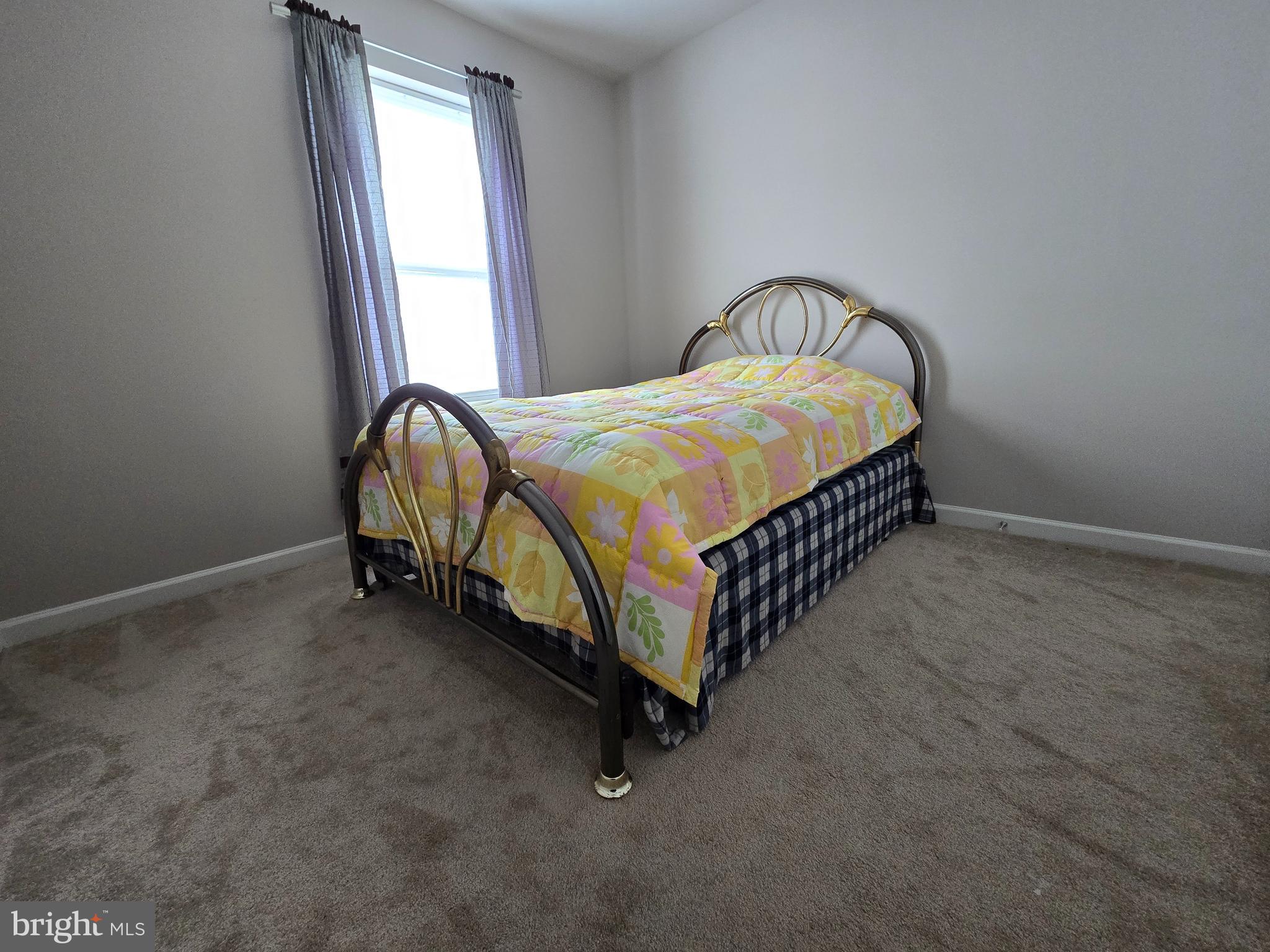 OAKVIEW VILLAGE - Residential